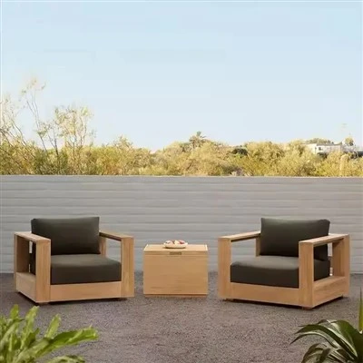 Gartensofa für den Außenbereich aus Teakholz mit Kissen